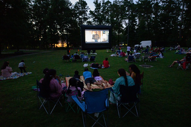 Dunwoody movie night 2021