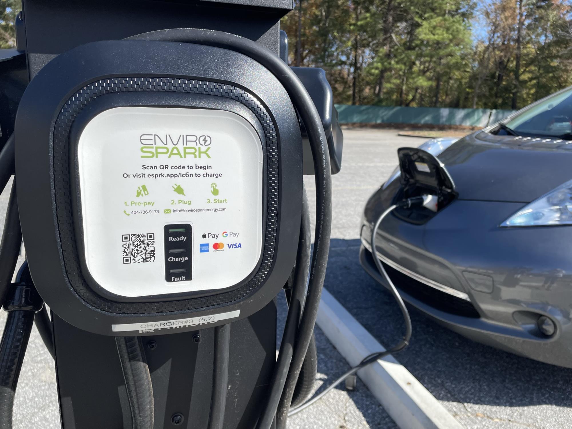 Charging station at the Dunwoody Library